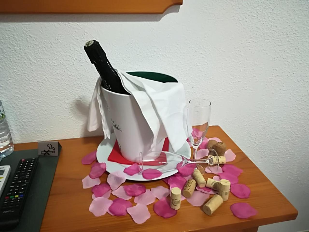 La Nova Tenalla - Adults Only クレイセール エクステリア 写真